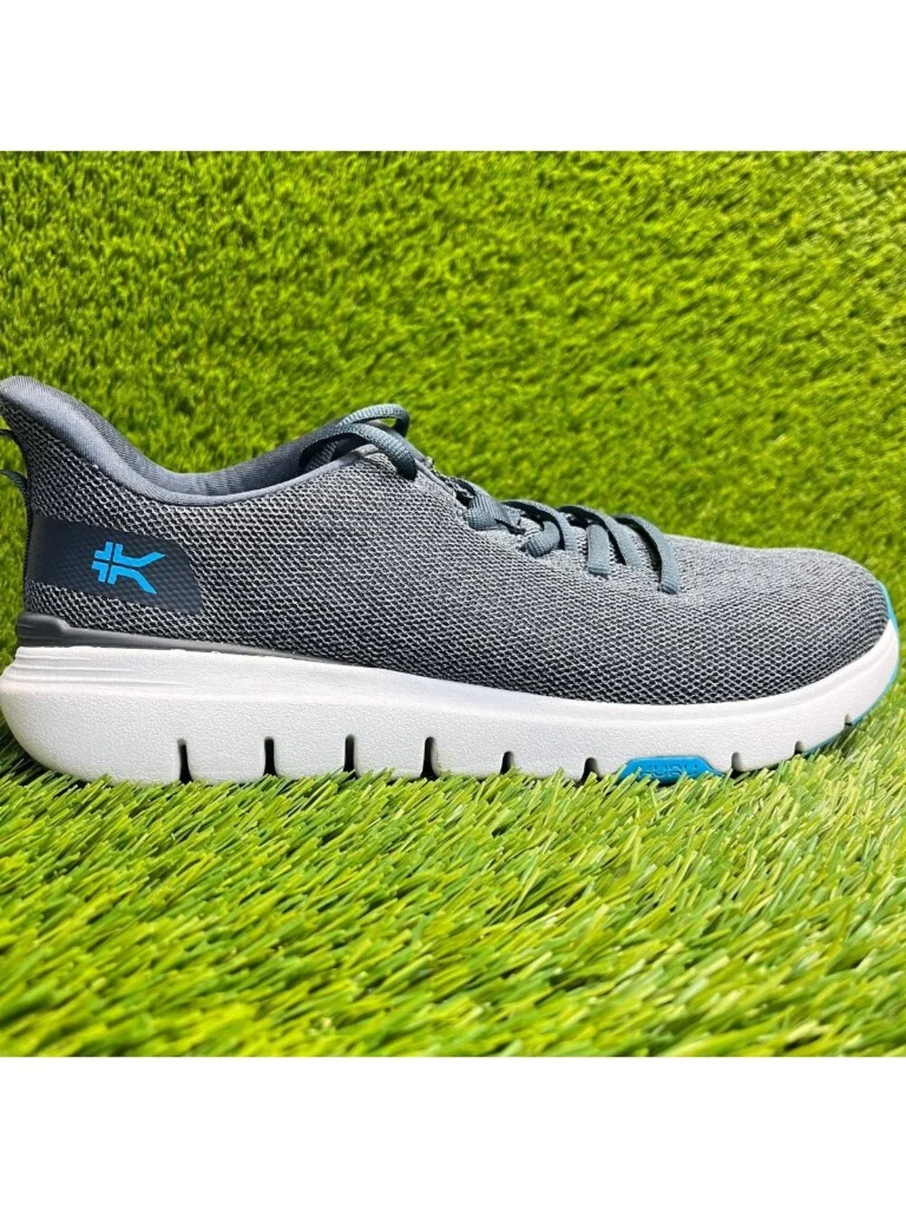Kuru Flex Via Mens Size 8 Gray White Athletic Running Walking Shoes Sneakers